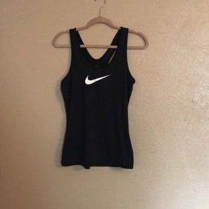 Nike pro black top size M
